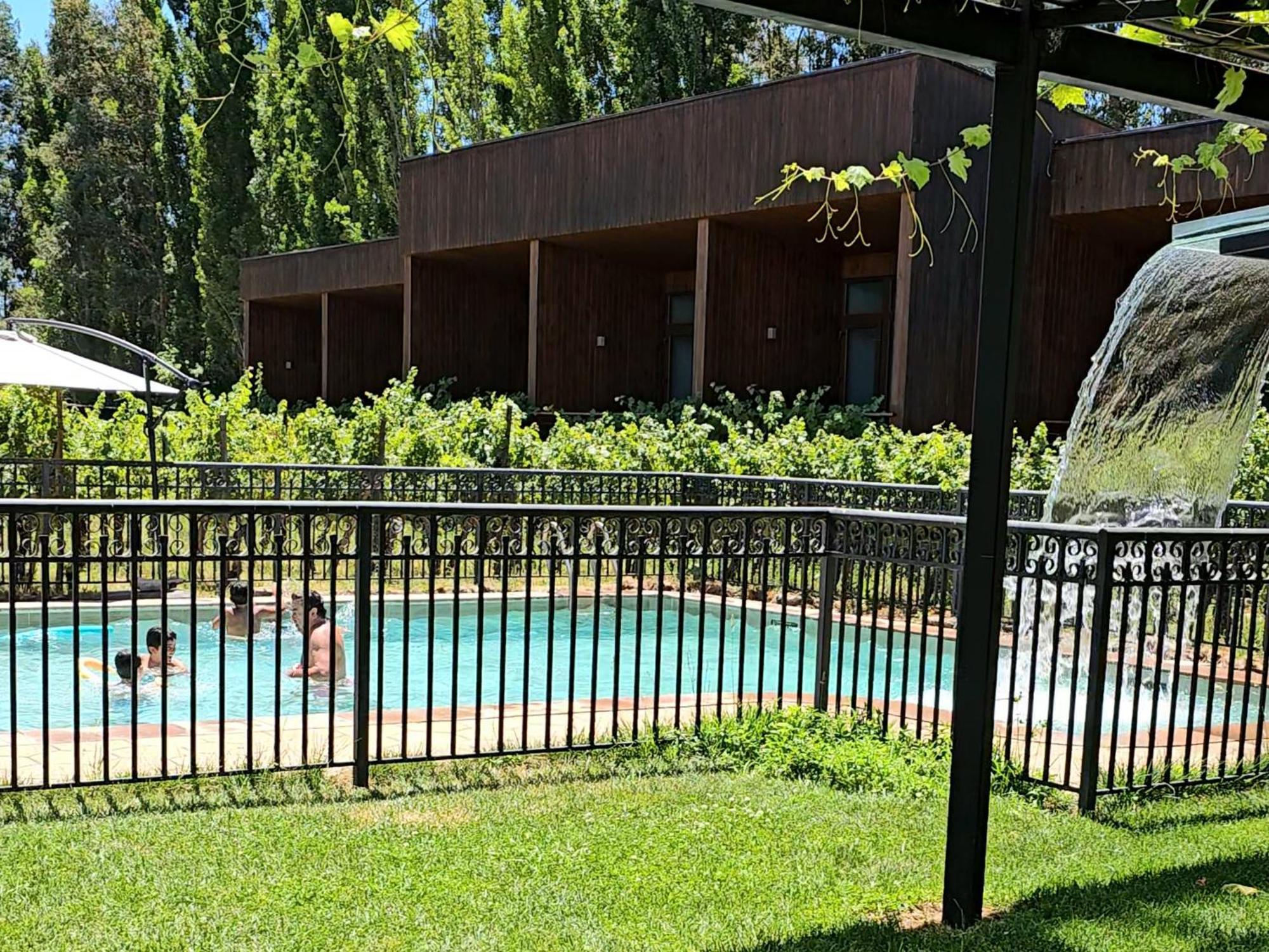 Hotel Parronales Santa Cruz Exterior photo